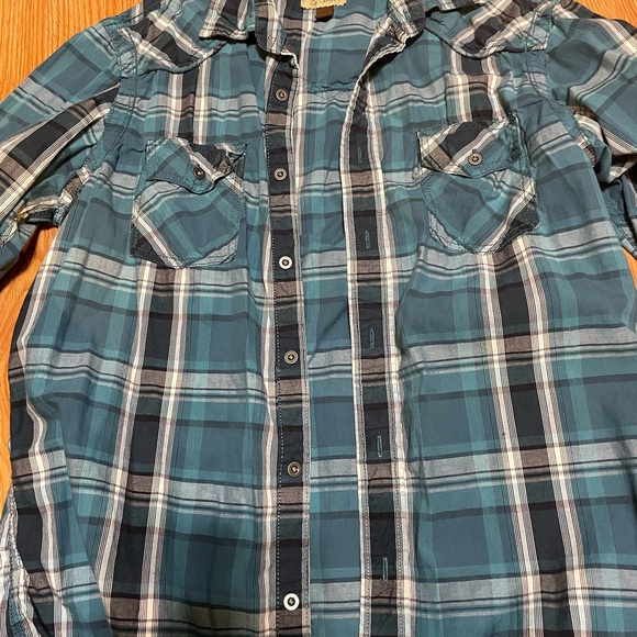 Sonoma men’s flannel - Picture 1 of 3